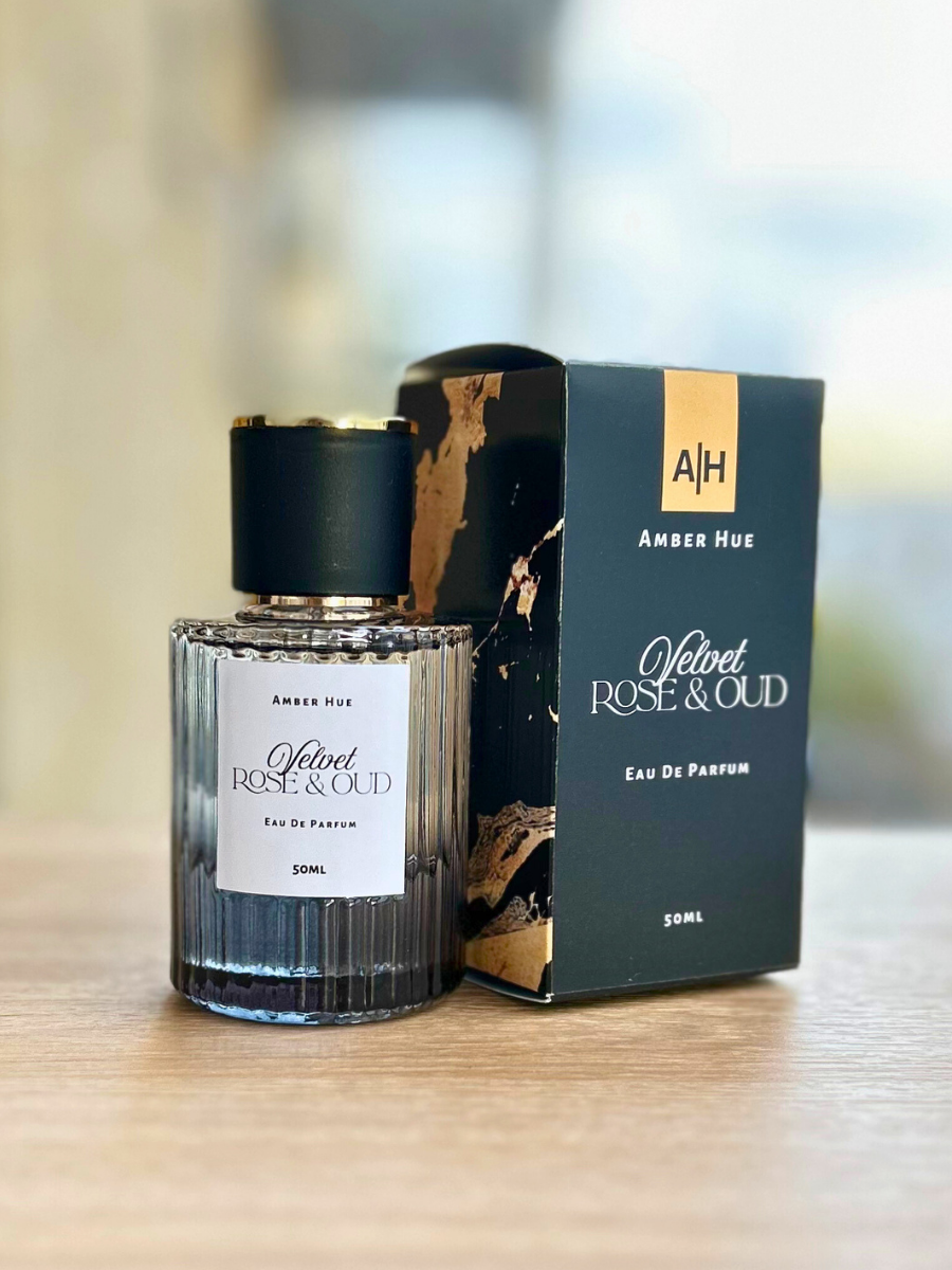 Velvet Rose & Oud - Perfume