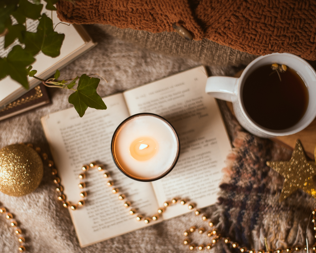 Spiced Cocoa & Candy Cane - Christmas Candle